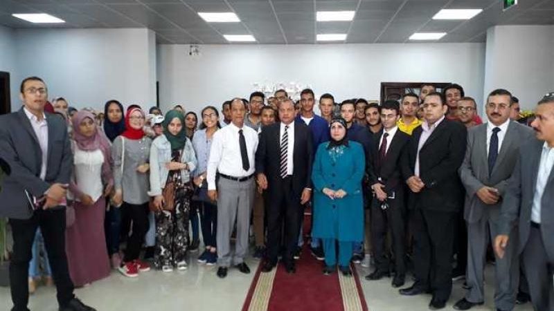فريق كلية علوم الملاحة