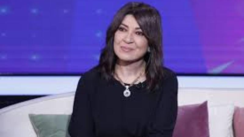 الإعلامية عزة مصطفى