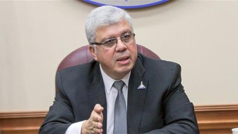 الدكتور أيمن شوقي