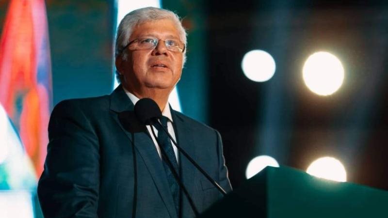 الدكتور أيمن شوقي