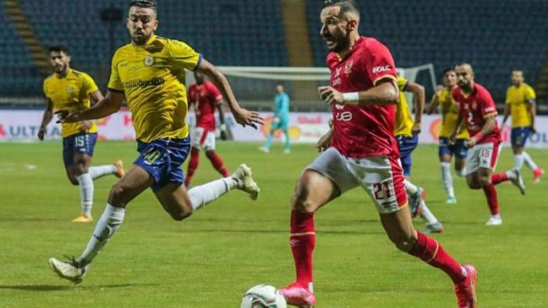 الأهلي والإسماعيلي