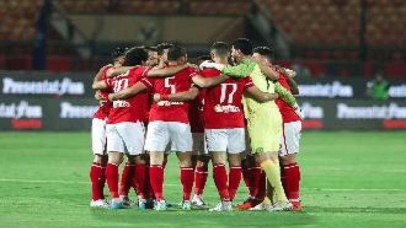 لاعبي الأهلي