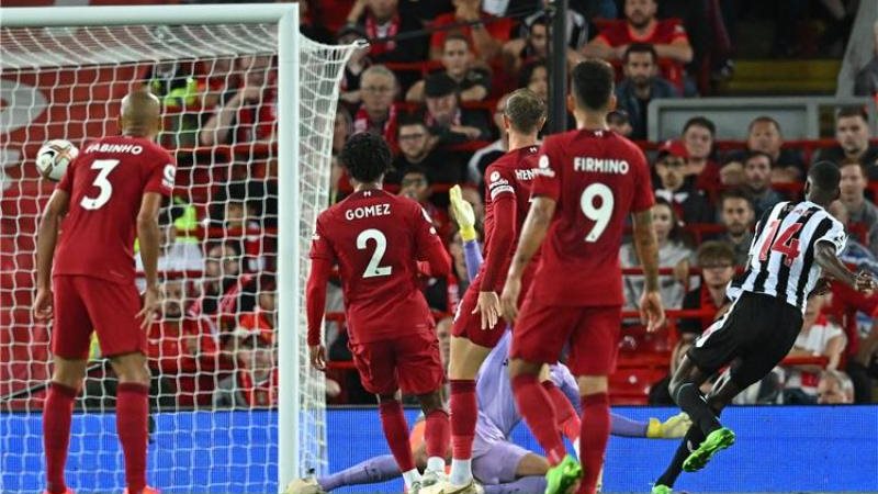 ليفربول ونيوكاسل