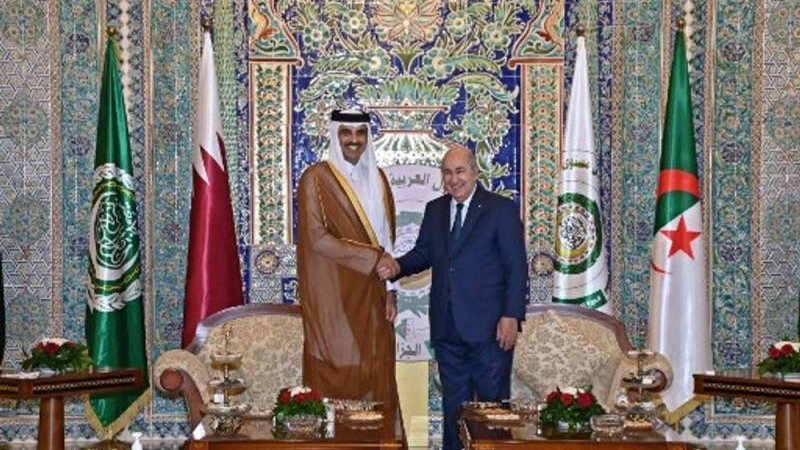 الرئيس الجزائري وأمير