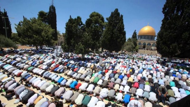 صلاة الجمعة بالأقصى