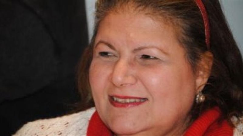 الفنانة منحة زيتون