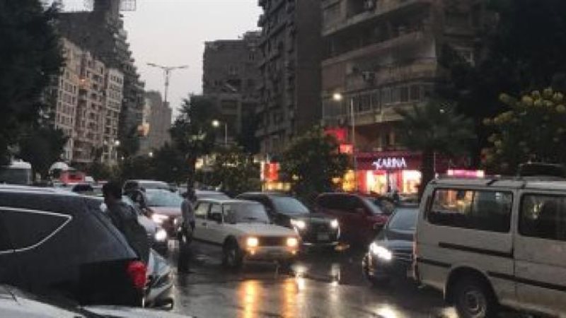 سقوط أمطار