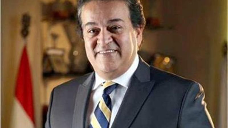  الدكتور خالد عبدالغفار