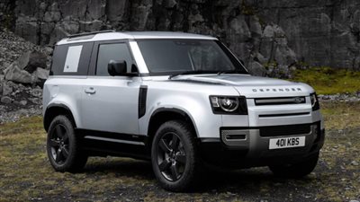 سعر رنج روفر ديفندر 2023 في السعودية