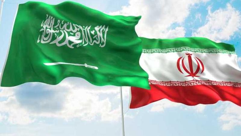 علم السعودية وإيران