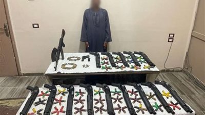 ضبط ترسانة أسلحة نارية بحوزة عنصر جنائي في منفلوط