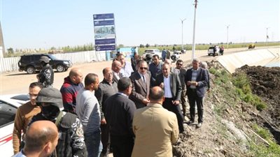 محافظ كفر الشيخ: تبطين وتأهيل 393 كيلو ترع وجار استكمال 128