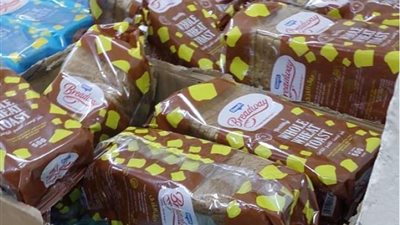 في حملة مكبرة بكفر الزيات وطنطا.. ضبط 15 ألف قطعة حلوى وطن عصائر لا تصلح للاستهلاك