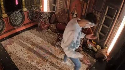 شاهد.. أحمد فتوح يضرب رامز جلال في نيفر إند