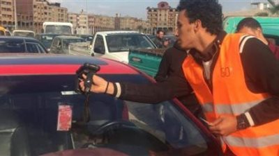 تحرير 2410 مخالفة عدم تركيب الملصق الإلكترونى خلال 24 ساعة