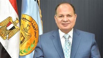 محافظ أسيوط يعلن رفع درجة الاستعداد القصوى للتعامل مع تداعيات التقلبات الجوية