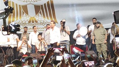 أحمد شيبة يتألق في احتفالية دعم السيسي لفترة جديدة بميدان القائد إبراهيم بالإسكندرية