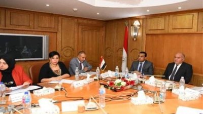 محافظ قنا يترأس الاجتماع الدورى للجنة العامة لحماية الطفل