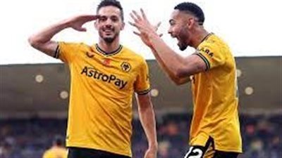 وولفرهامبتون يصعق توتنهام ويحرمه من استعادة صدارة الدوري الإنجليزي