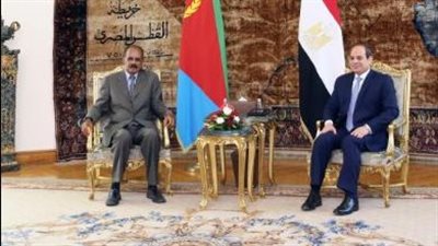 الرئيس السيسي يلتقي نظيره الإريتري على هامش القمة العربية الإسلامية بالرياض