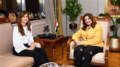 وزيرة الهجرة تستقبل قنصل مصر العام الجديد لدى ولاية شيكاغو الأمريكية 