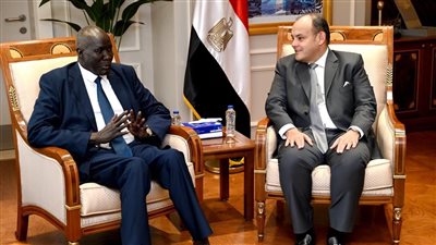 وزير التجارة والصناعة يستقبل نظيره الجنوب سوداني 