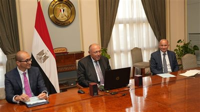 سامح شكري يترأس الاجتماع الأخير لمجموعة قادة الأعمال لمؤتمر COP27