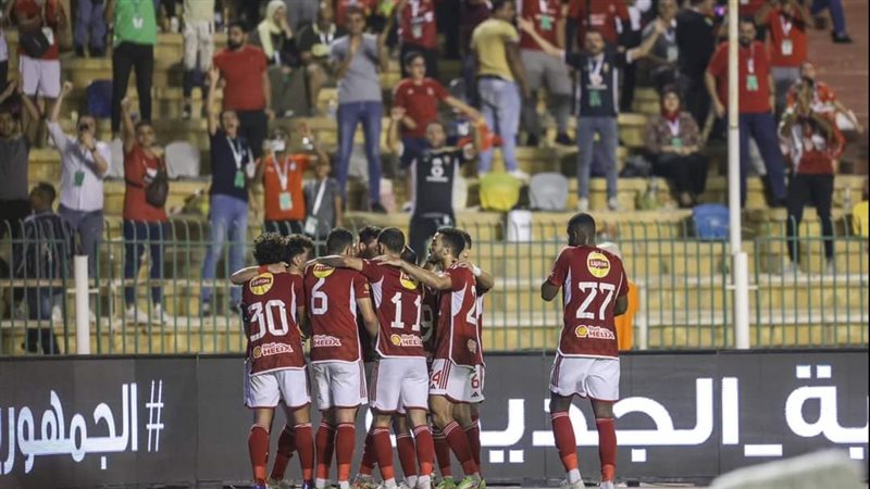 لاعبي الأهلي