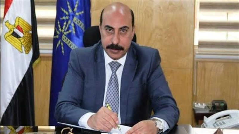 محافظ أسوان
