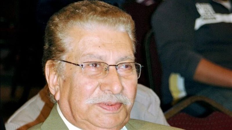 الفنان عثمان محمد