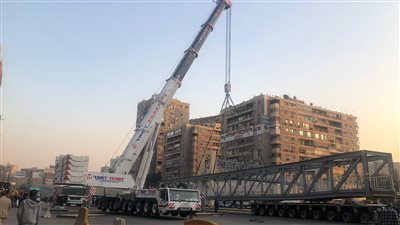 بالصور.. انتهاء أعمال رفع كوبري مشاة شارع أحمد عرابى بالجيزة