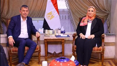 وزيرة التضامن تستقبل المفوض العام لوكالة الأونروا ويناقشان الأوضاع في غزة