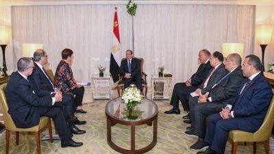 الرئيس السيسي يستقبل بمقر إقامته فى دبى المدير التنفيذي لصندوق النقد الدولى