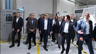 رئيس الوزراء يتفقد المُجمع الصناعي للشركة الدولية لاستخلاص وتكرير وتعبئة الزيوت بمدينة السادات