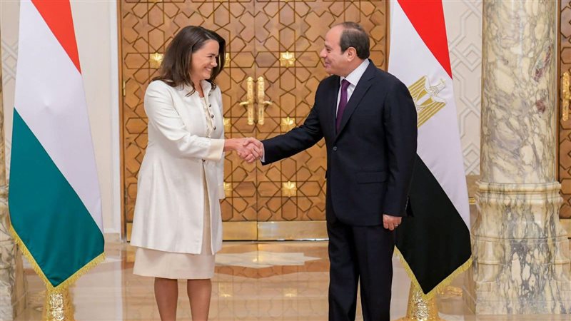 السيسي ورئيسة المجر