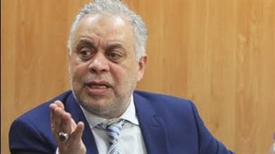 أشرف زكى يقرر رفع معاش نقابة المهن التمثيلية