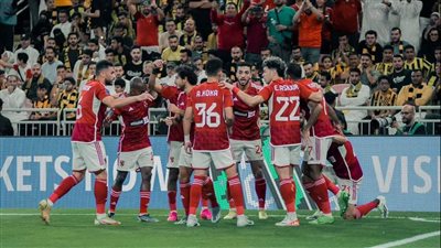 الأهلى يهزم اتحاد جدة بثلاثية تاريخية ويتأهل لنصف نهائي كأس العالم للأندية