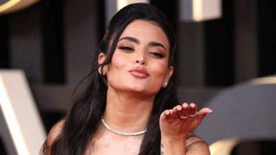 بإطلالات شبه عارية.. شاهد النجمات في ختام مهرجان البحر الأحمر السينمائي الدولي