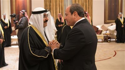 أمير الكويت يهنئ الرئيس السيسي بفوزه فى الانتخابات الرئاسية