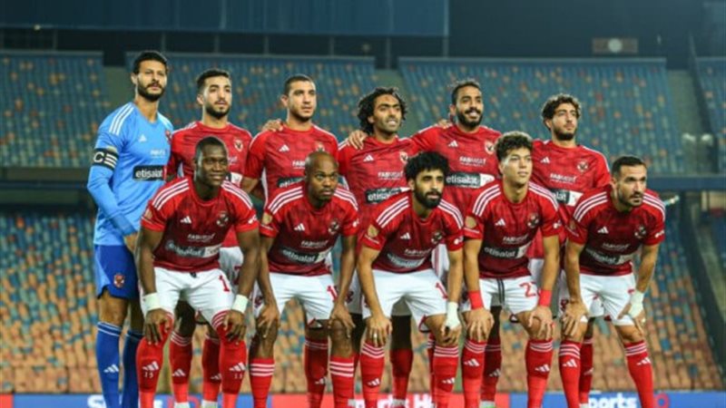 لاعبي الأهلي