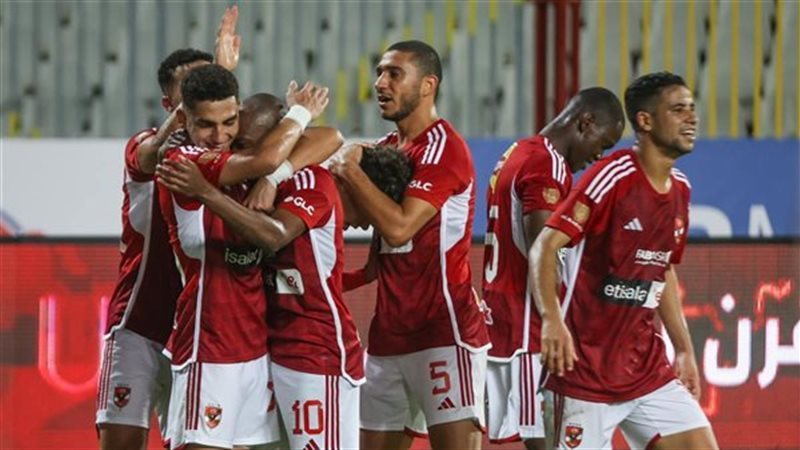 لاعبي الأهلي