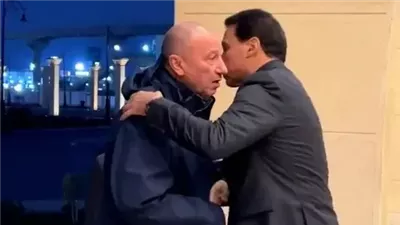 الخطيب يقدم واجب العزاء في والدة حسام البدري