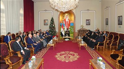 النائب العام ومجلس القضاء الأعلى يقدمون التهنئة للبابا تواضروس بعيد الميلاد