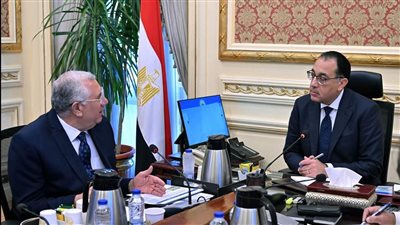رئيس الوزراء يتابع مع وزير الزراعة عددًا من ملفات العمل