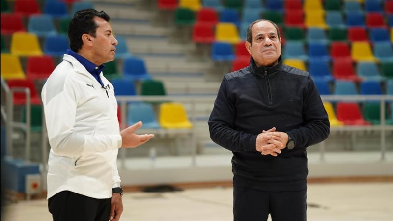 الرئيس السيسي ووزير
