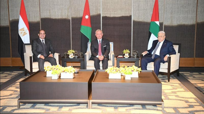 القمة الثلاثية المصرية