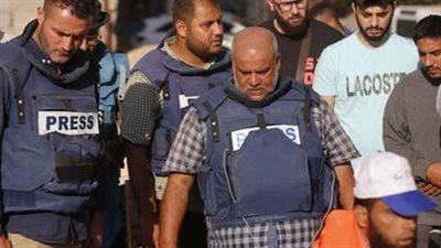 نقيب الصحفيين يكشف تفاصيل وصول الفلسطيني وائل الدحدوح إلى مصر.. فيديو