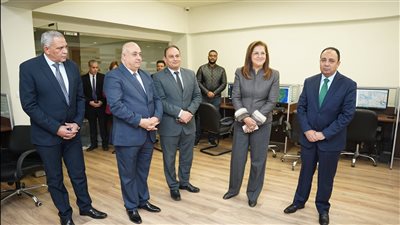 وزيرة التخطيط تتفقد المركز الوطنى للبنية المعلوماتية المكانية
