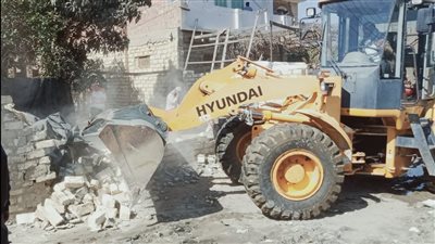 إزالة 15 حالة تعدِ على أراضى أملاك الدولة بفايد في الإسماعيلية