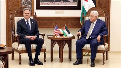 الرئيس الفلسطيني يبحث مع وزير الخارجية الأمريكي سبل وقف العدوان الإسرائيلي